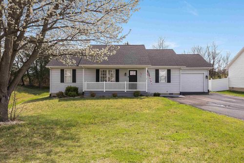 51 Falcon Ln, WEYERS CAVE, VA, 24486-2455 | Card Image