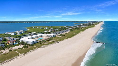 a-21-585 Dune Rd, Southampton, NY, 11968-4714 | Card Image