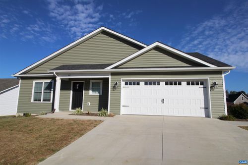 147 Langley Dr, WAYNESBORO, VA, 22980-6526 | Card Image