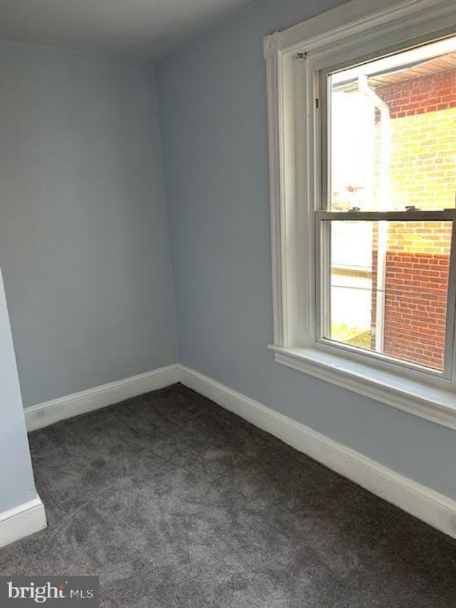 531 Kossuth St, Townhouse with 4 bedrooms, 2 bathrooms and null parking in RIVERSIDE NJ | Image 9