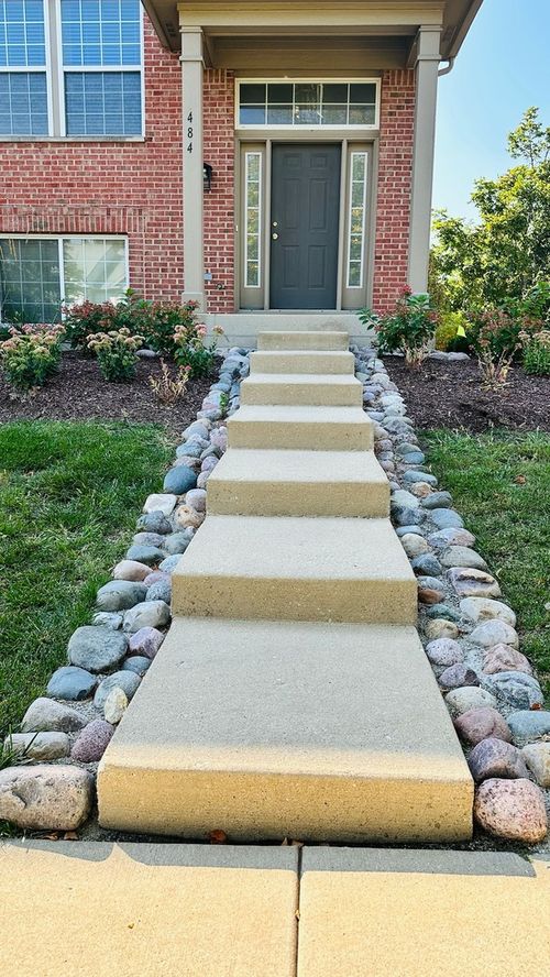 484 Belvedere Ln, Aurora, IL, 60502-8616 | Card Image