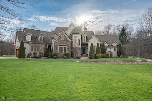 425 Woodside Ave, Jefferson, OH, 44047-1255 | Card Image