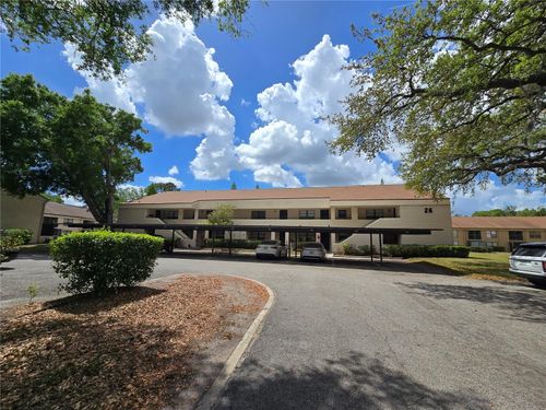 305-7838 Niagara Ave, TAMPA, FL, 33617-8375 | Card Image