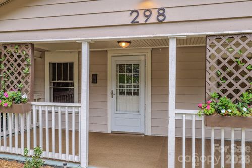 298 State Street, Asheville, NC, 28806 | Card Image
