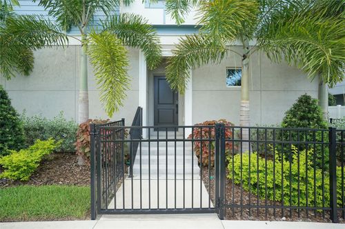 unit-4-3124 W Azeele St, TAMPA, FL, 33609-3091 | Card Image