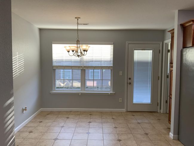1702 Cedar Creek Dr, Home with 3 bedrooms, 2 bathrooms and 1 parking in Rossville GA | Image 6