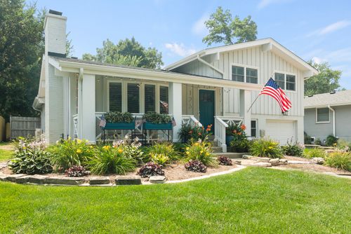 123 Sturtz St, BARRINGTON, IL, 60010-4431 | Card Image