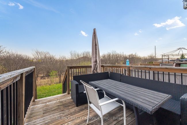 21 Cedarbrook Rd, House attached with 3 bedrooms, 3 bathrooms and 1 parking in Brampton ON | Image 30