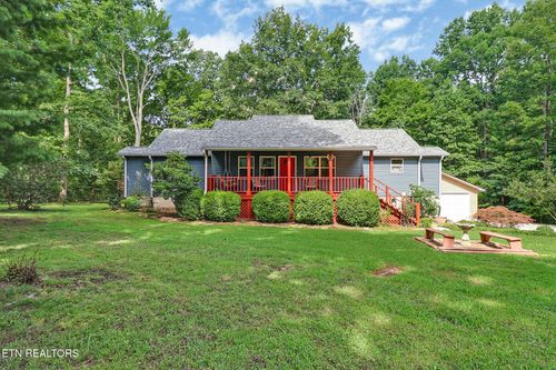 1104 Belmont Dr, Monterey, TN, 38574-7046 | Card Image