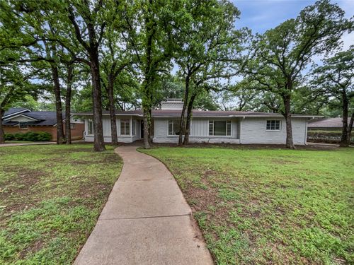 5816 Yolanda Dr, Fort Worth, TX, 76112-3973 | Card Image