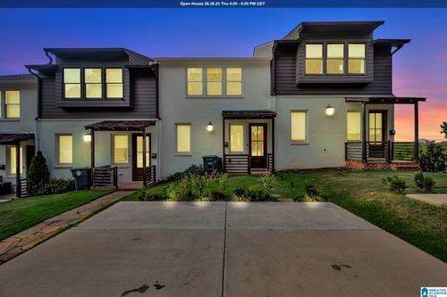 1600 16th Ave S, Birmingham, AL, 35205-6216 | Card Image