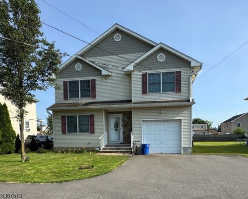 1201 Dukes Pkwy, Manville, NJ, 08835-1124 | Card Image
