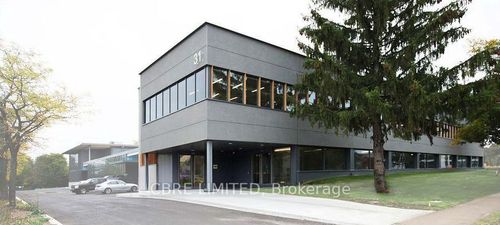 6-31 Scarsdale Rd, North York, ON, M3B2R2 | Card Image