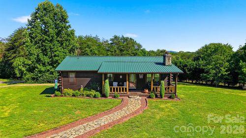 8365 White Pine Cir, Connelly Springs, NC, 28612-7729 | Card Image