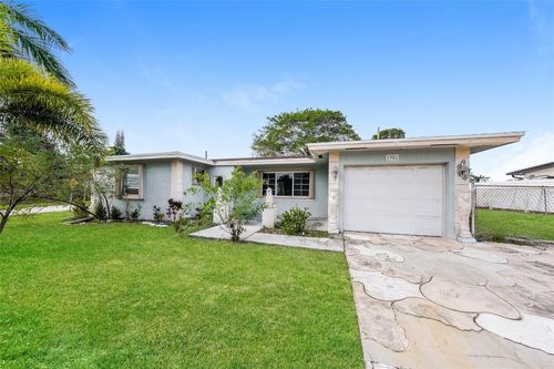 1351 Sw 10th Ave, Deerfield Beach, FL, 33441-6208 | Card Image