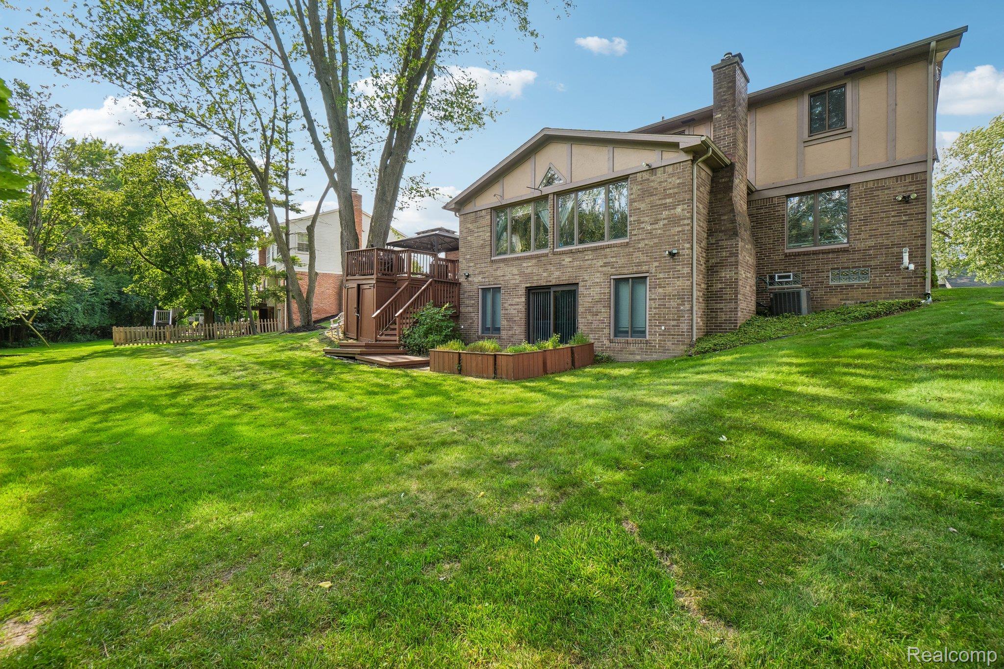 Residential in Farmington Hills 4