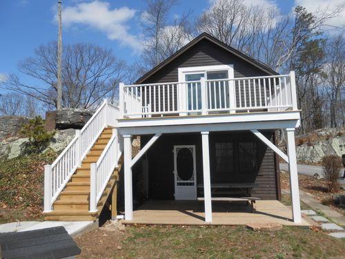 1-3 Parker Memorial Dr, Branford, CT, 06405-4468 | Card Image