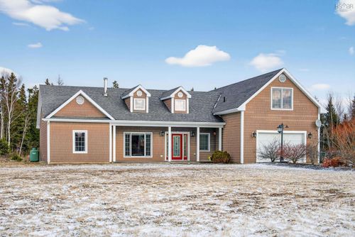 127 Aspen Grove, Sydney, NS, B1L1C4 | Card Image