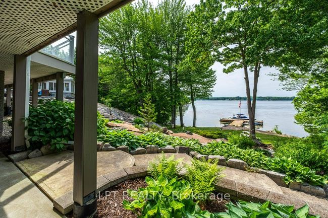 3909 Stone Point Rd, House other with 4 bedrooms, 4 bathrooms and 10 parking in Inverary ON | Image 9