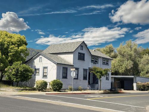 533 University Ave, Los Gatos, CA, 95032-4405 | Card Image