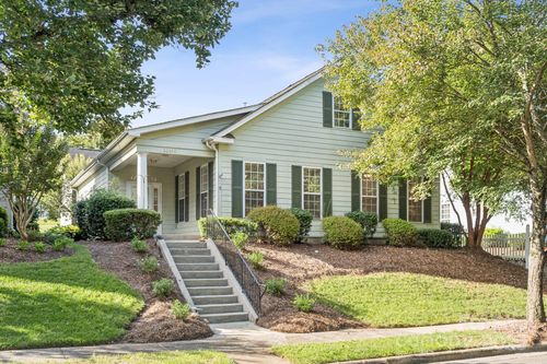 10011 Bishops Gate Blvd, Pineville, NC, 28134-6568 | Card Image