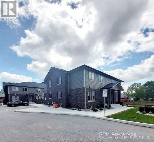 4-204 Beechwood Dr, Belle River, ON, N8L1E2 | Card Image