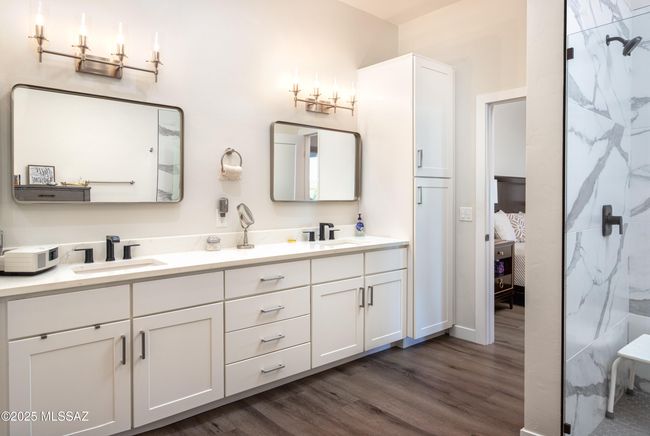Dual Vanity in Master Bathroom | Image 15