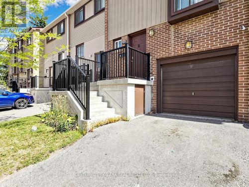 164 Moregate Cres, Brampton, ON, L6S3K9 | Card Image