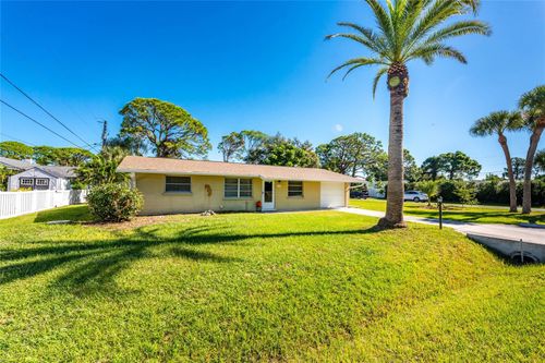 3565 Sterling Rd, Venice, FL, 34293-5300 | Card Image