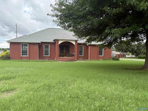14743 Facet Cir, Athens, AL, 35613-8107 | Card Image