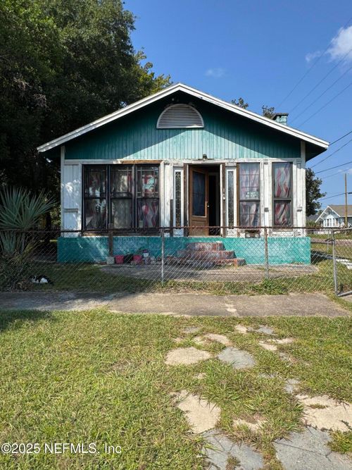 2724 Hubbard St, Jacksonville, FL, 32206-2935 | Card Image