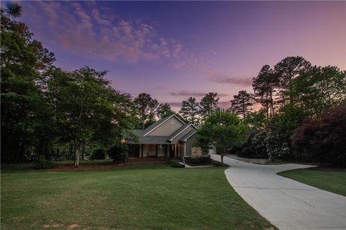 3279 Wages Cir, Dacula, GA, 30019-1801 | Card Image