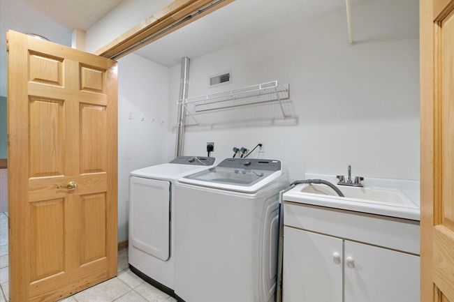1312 8 Th Ave Nw, House other with 5 bedrooms, 2 bathrooms and null parking in Chisholm MN | Image 25