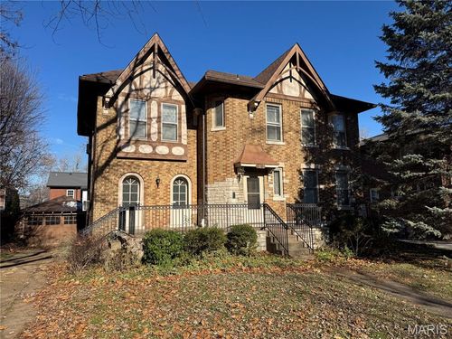 7281 Princeton Ave, University City, MO, 63130-3028 | Card Image