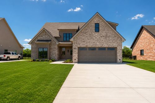 5528 Sinclair St, Murfreesboro, TN, 37127-2203 | Card Image