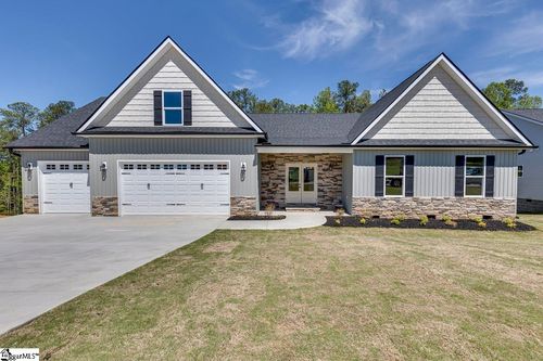 121 Hideaway Ln, Easley, SC, 29640-6876 | Card Image