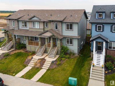 907 Morris Way, Townhouse with 3 bedrooms, 3 bathrooms and 3 parking in Leduc AB | Image 2