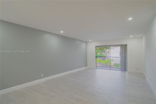 3-2830 Riverside Dr, Coral Springs, FL, 33065-1006 | Card Image