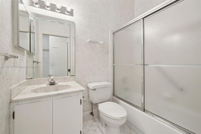 5260 Tiffany Anne Cir, House other with 2 bedrooms, 2 bathrooms and null parking in West Palm Beach FL | Image 13