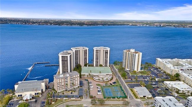 APT-1102 - 1920 Virginia Ave, Condo with 2 bedrooms, 2 bathrooms and 1 parking in FORT MYERS FL | Image 29
