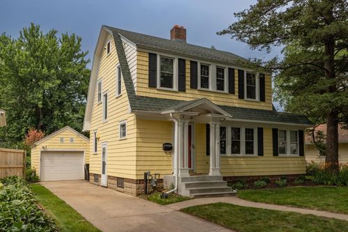 1221 1st St Nw, Rochester, MN, 55901-0366 | Card Image
