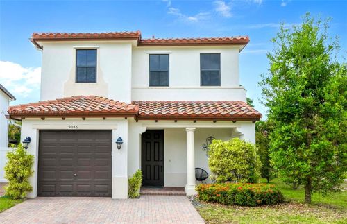 9046 Sw 36th Mnr, Miramar, FL, 33025-7964 | Card Image