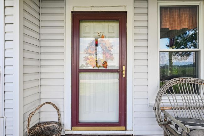 4711 N Elm Tree Rd, House other with 4 bedrooms, 2 bathrooms and null parking in Conover OH | Image 4