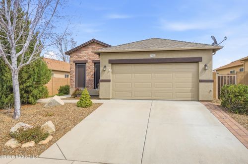 7981 N Paradise Canyon Ln, Prescott Valley, AZ, 86315-9099 | Card Image