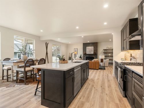 212 Junebug Ct, Kalispell, MT, 59901-9588 | Card Image