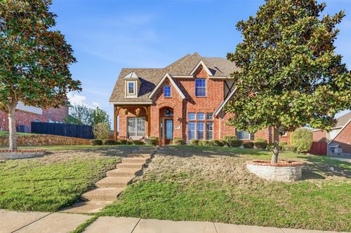 645 Ten Mile Dr, DeSoto, TX, 75115-3887 | Card Image