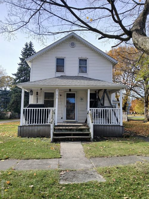 4581 Leach St, Cass City, MI, 48726-1138 | Card Image