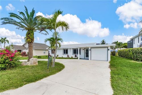 331 Washington Ct, FORT MYERS BEACH, FL, 33931-3735 | Card Image
