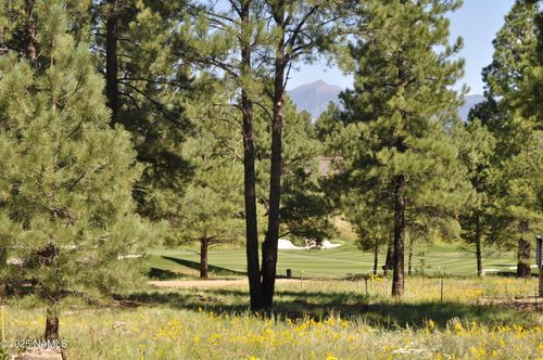 4-1600 E Castle Hills Dr, Flagstaff, AZ, 86005-2725 | Card Image
