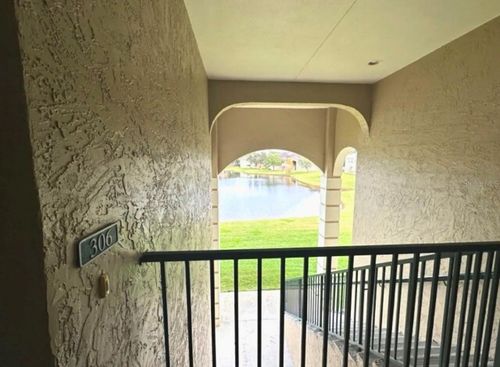 306 Eagle Pond Dr, Winter Haven, FL, 33884-1324 | Card Image